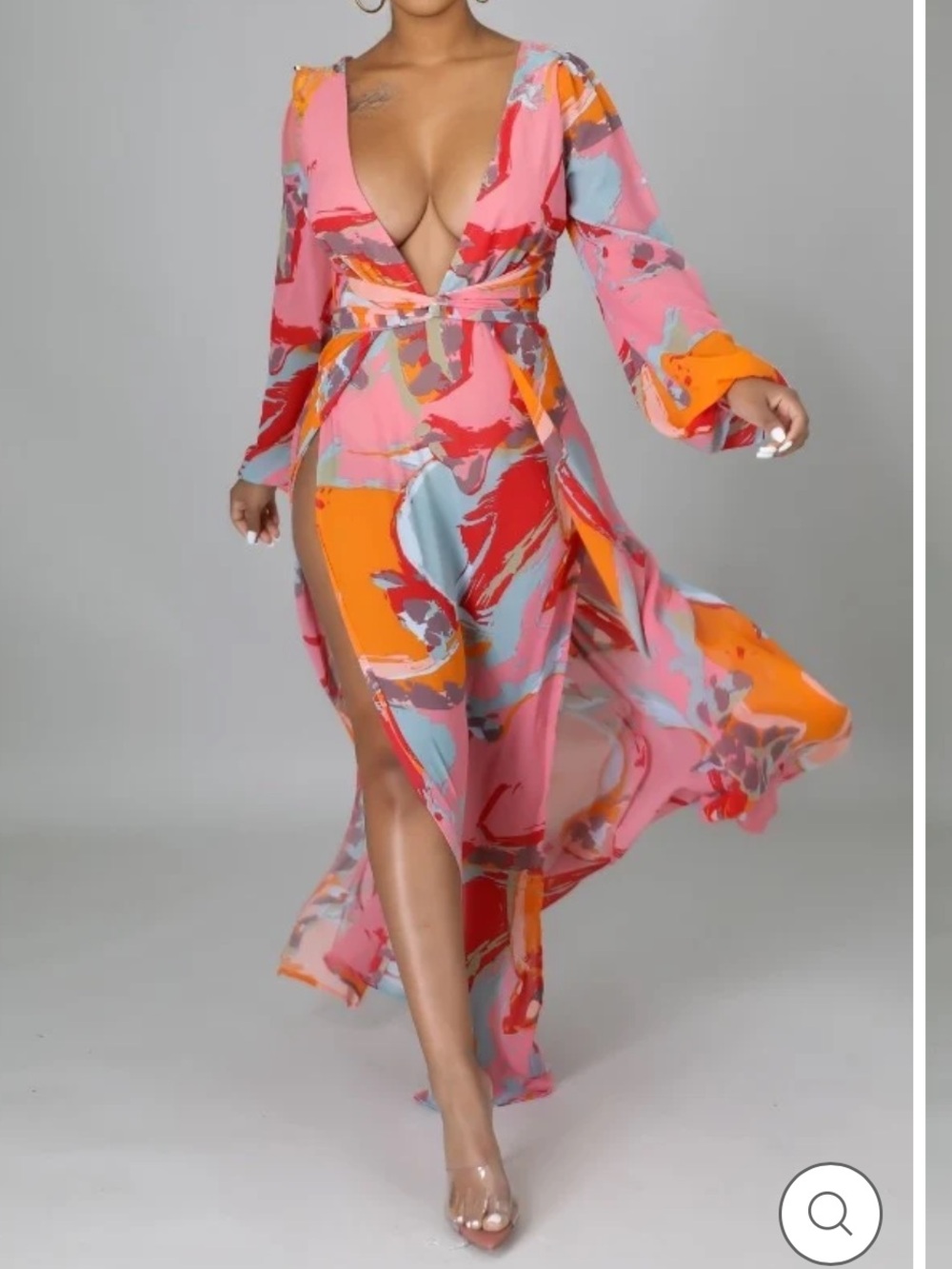 🌺Lilly’s Kloset Size S Orange/pink Glam Whimsy Print Plunge maxi dress